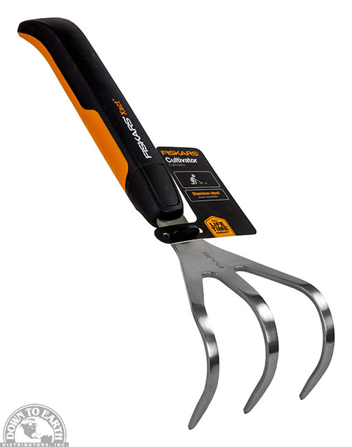 Fiskars Xact Hand Cultivator Down to Earth Distributors Inc.