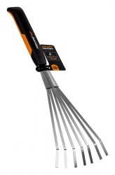 Fiskars Xact Hand Rake